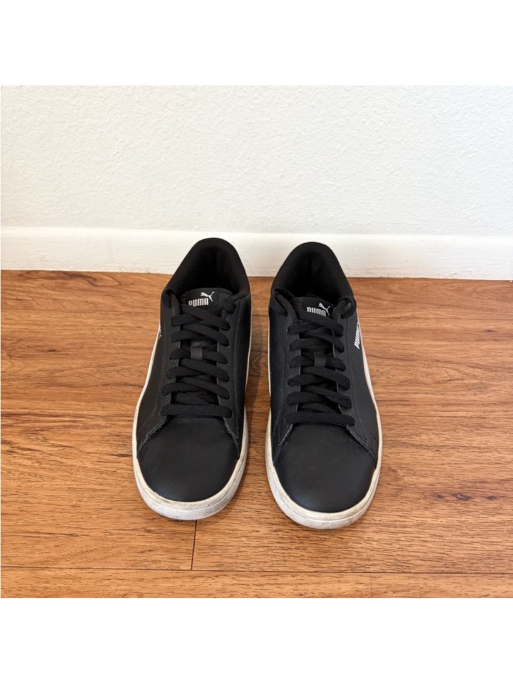 Puma Black and White Sneakers Size 10.5 - Picture 7 of 7